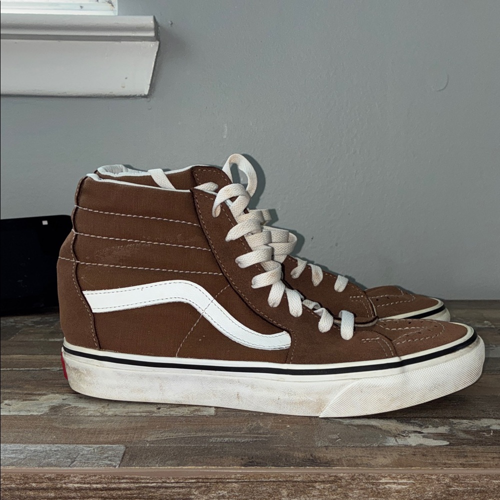 Vans Sk8-Hi Brown and White High-Top Sneakers